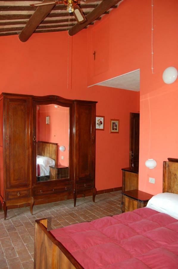 Agriturismo Castro Villa Ischia di Castro Екстериор снимка